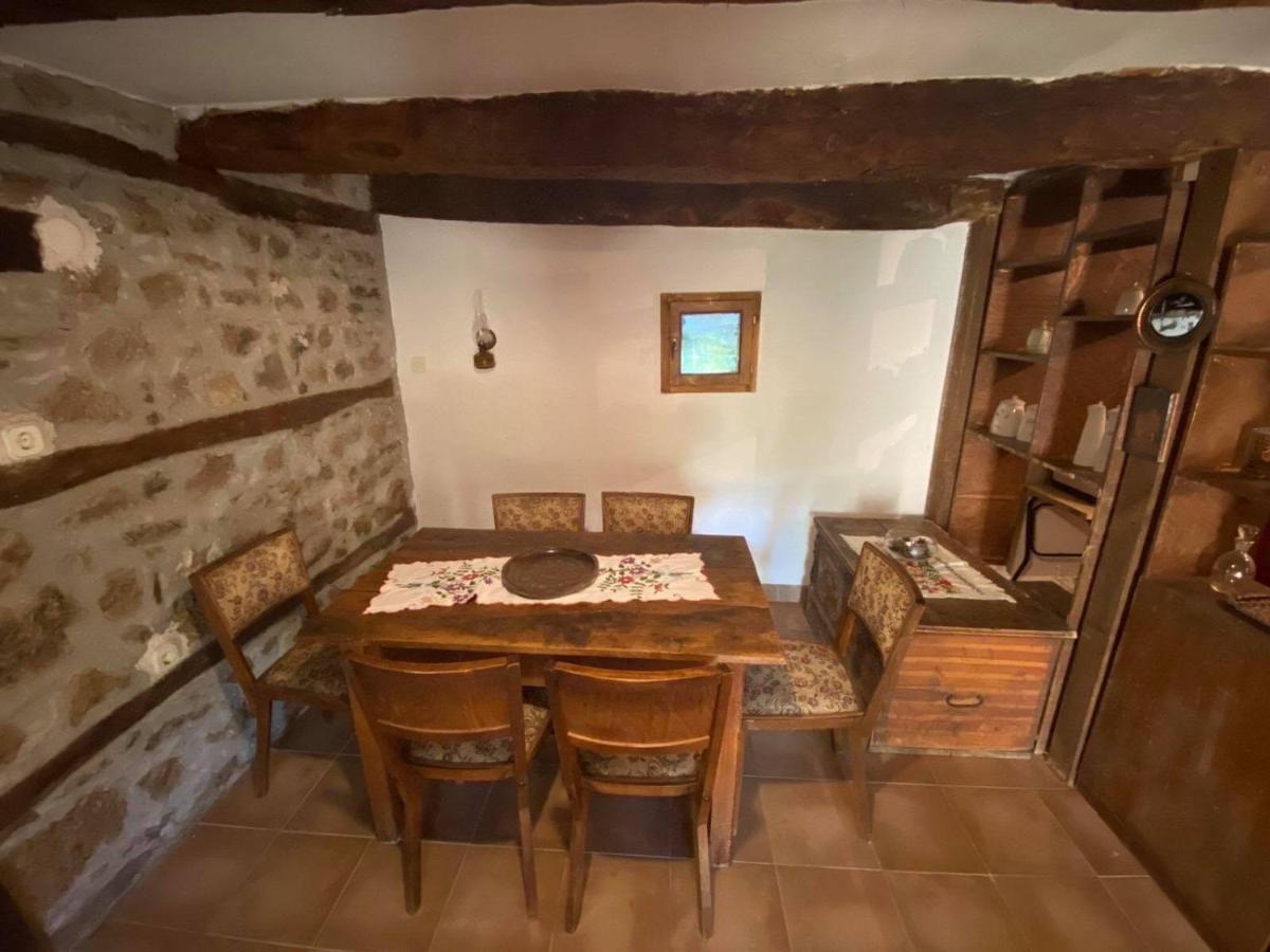 Cottage Modrich ستروغا المظهر الخارجي الصورة