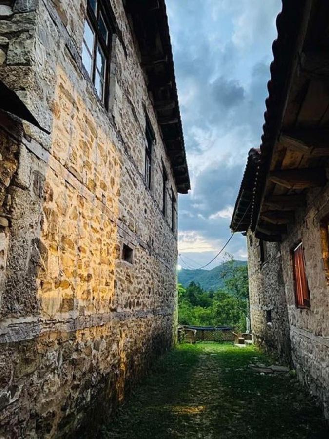 Cottage Modrich ستروغا المظهر الخارجي الصورة