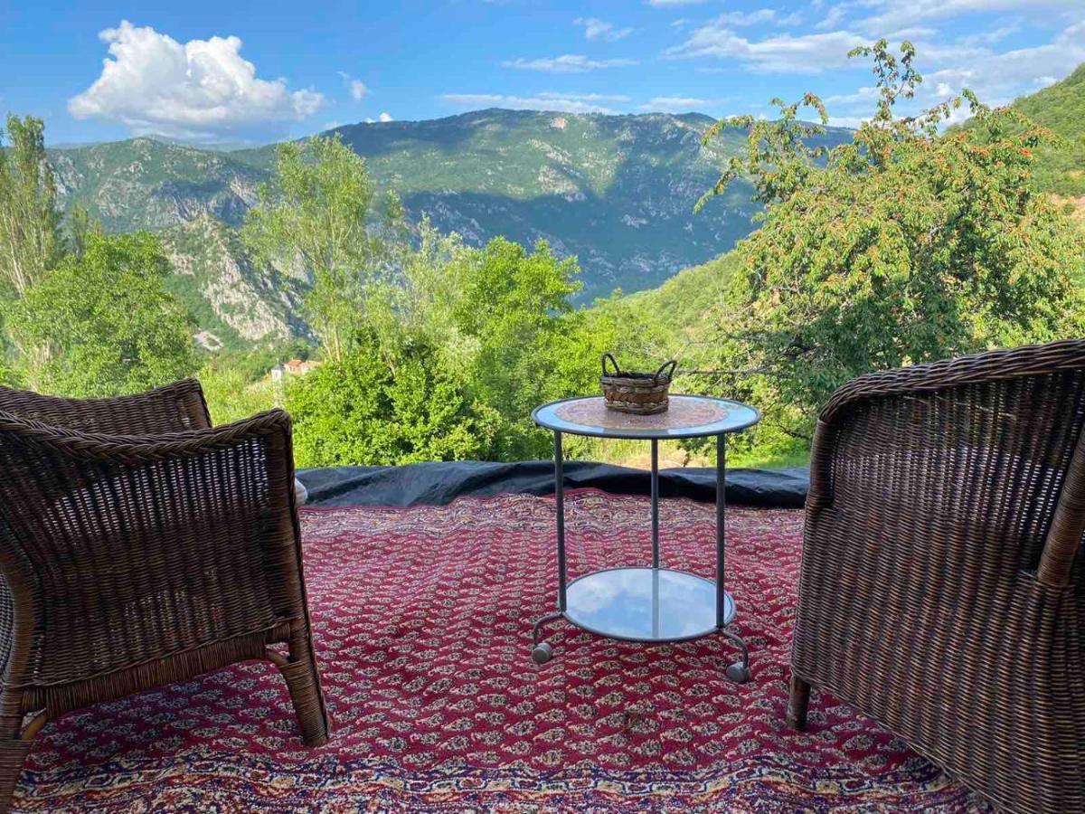 Cottage Modrich ستروغا المظهر الخارجي الصورة
