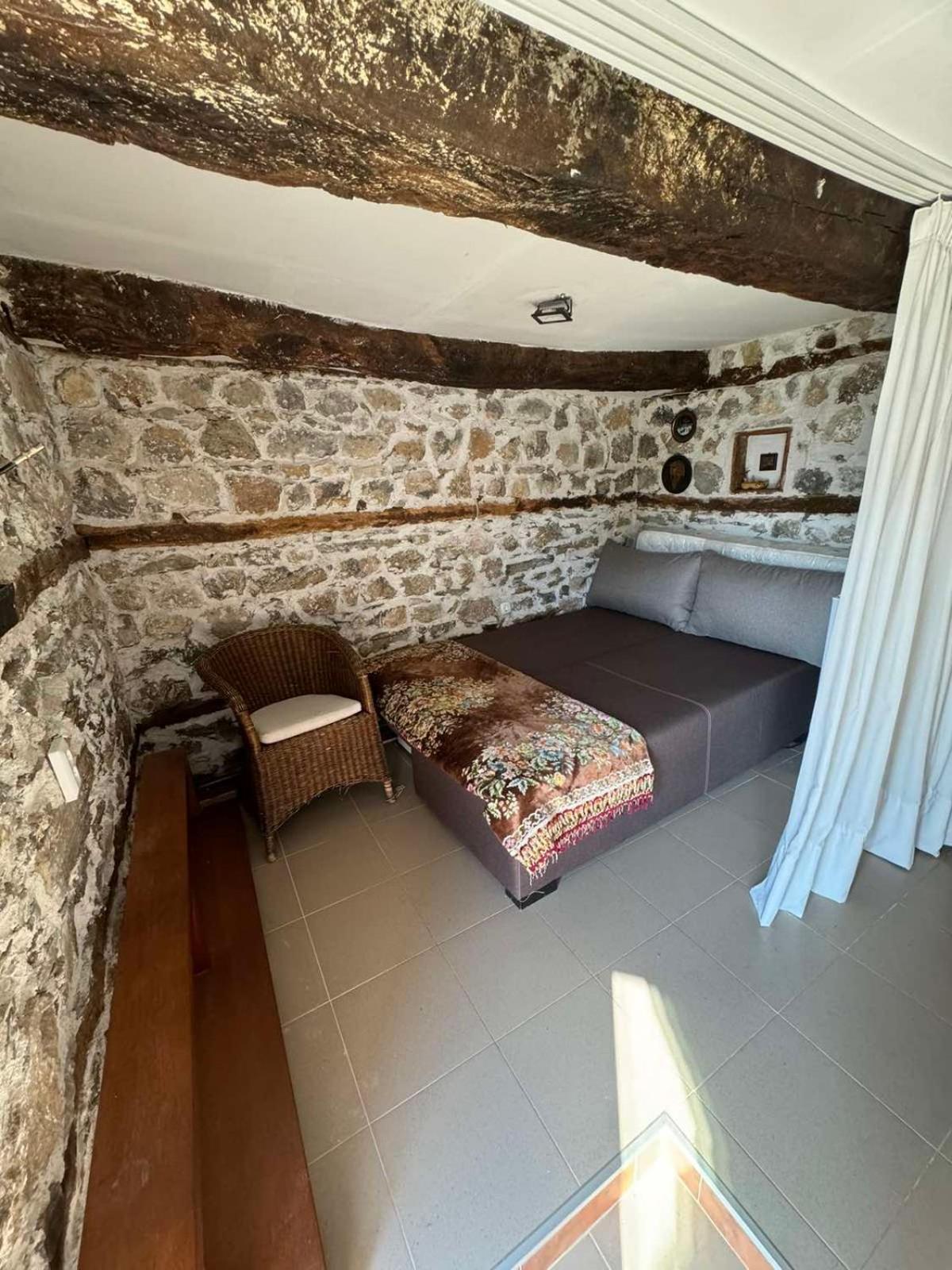 Cottage Modrich ستروغا المظهر الخارجي الصورة